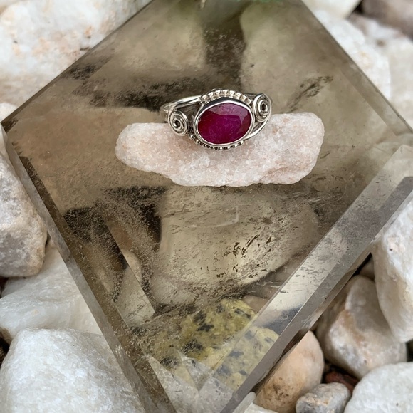 Silver Ruby Ring - Picture 6 of 6